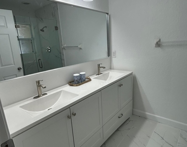 1136 Staghorn Street - Photo Thumbnail 31
