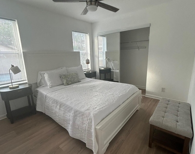 1136 Staghorn Street - Photo Thumbnail 33