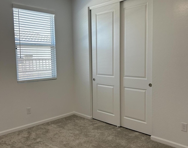 18021 W Avenida Del Sol -- - Photo Thumbnail 5