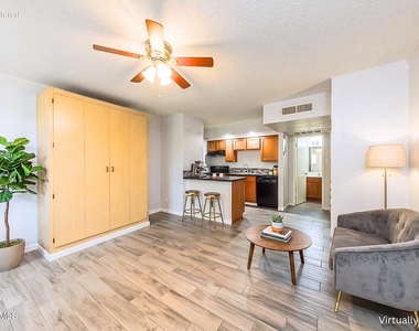 6320 N 16th Street - Photo Thumbnail 3