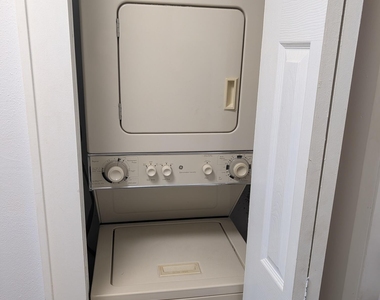 430 Se 2nd Avenue - Photo Thumbnail 16