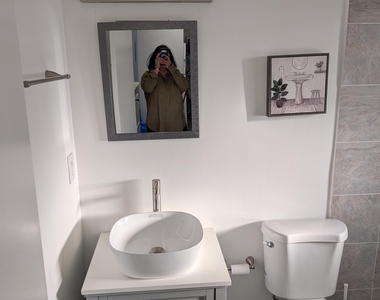 430 Se 2nd Avenue - Photo Thumbnail 2