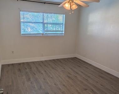 430 Se 2nd Avenue - Photo Thumbnail 12