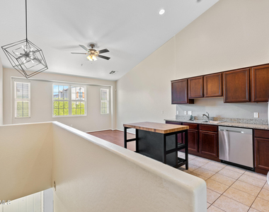 2256 E Huntington Drive - Photo Thumbnail 1