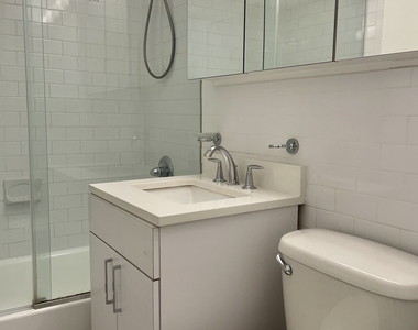 405 East 56th Street, 9L - Photo Thumbnail 8