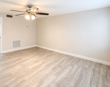 115 Sw 1st Avenue - Photo Thumbnail 4
