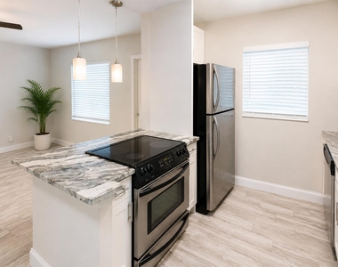 115 Sw 1st Avenue - Photo Thumbnail 2