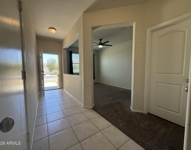 30187 W Avalon Drive - Photo Thumbnail 3
