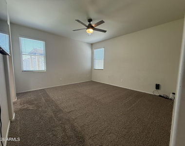 30187 W Avalon Drive - Photo Thumbnail 25