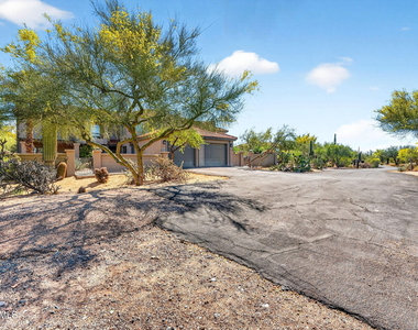 7220 E Mary Sharon Drive - Photo Thumbnail 36