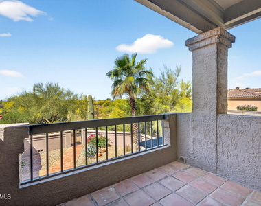 7220 E Mary Sharon Drive - Photo Thumbnail 29