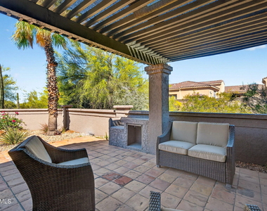 7220 E Mary Sharon Drive - Photo Thumbnail 4