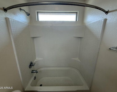 7258 W Palmaire Avenue - Photo Thumbnail 32