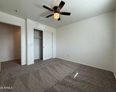 7258 W Palmaire Avenue - Photo Thumbnail 15