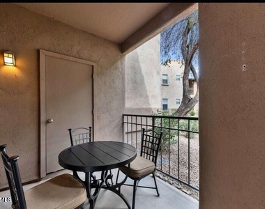 14145 N 92nd Street - Photo Thumbnail 10