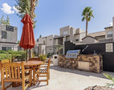 14145 N 92nd Street - Photo Thumbnail 18