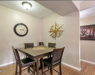 14145 N 92nd Street - Photo Thumbnail 6