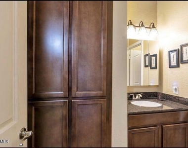 14145 N 92nd Street - Photo Thumbnail 9