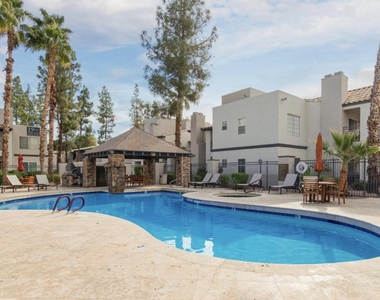 14145 N 92nd Street - Photo Thumbnail 13