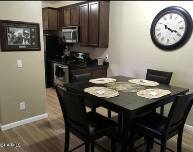 14145 N 92nd Street - Photo Thumbnail 4