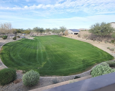 712 E Buist Avenue - Photo Thumbnail 69