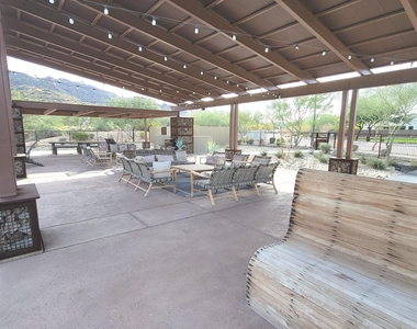 712 E Buist Avenue - Photo Thumbnail 63