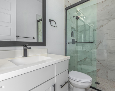 712 E Buist Avenue - Photo Thumbnail 39