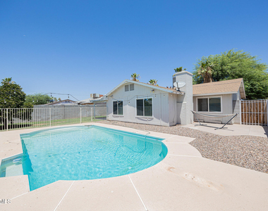 3715 E Sweetwater Avenue - Photo Thumbnail 26