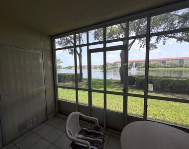 12901 Sw 15th Court - Photo Thumbnail 13