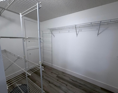 12901 Sw 15th Court - Photo Thumbnail 12