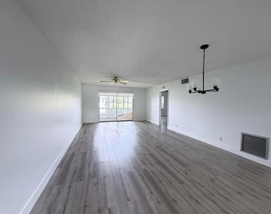 12901 Sw 15th Court - Photo Thumbnail 11