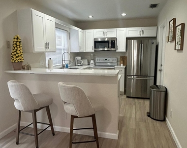 1136 Staghorn Street - Photo Thumbnail 24