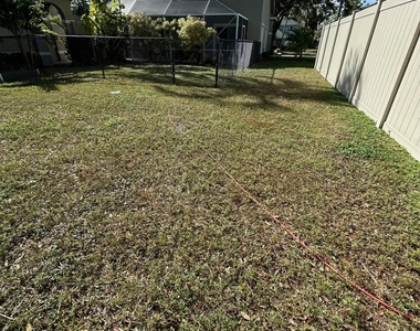 1136 Staghorn Street - Photo Thumbnail 2