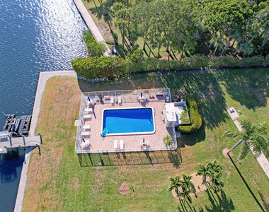 311 E Ocean Avenue - Photo Thumbnail 22