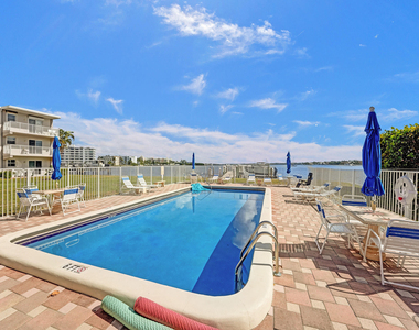 311 E Ocean Avenue - Photo Thumbnail 15