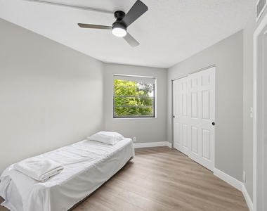 10401 W Broward Boulevard - Photo Thumbnail 20