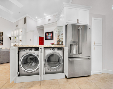 2102 Mahogany Place - Photo Thumbnail 14