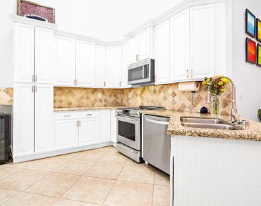 2102 Mahogany Place - Photo Thumbnail 13
