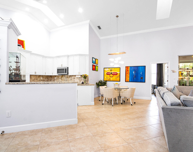 2102 Mahogany Place - Photo Thumbnail 2