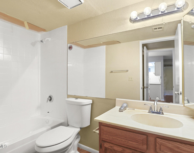 16635 N Cave Creek Road - Photo Thumbnail 10