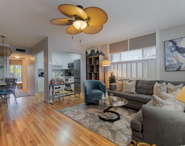 3280 Cynthia Lane - Photo Thumbnail 2