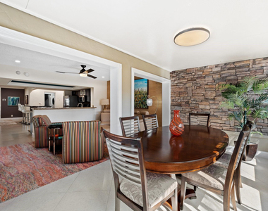 2200 Ne 36th Street - Photo Thumbnail 14