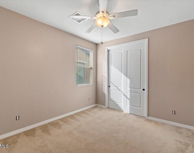 3734 E Matthew Drive - Photo Thumbnail 17
