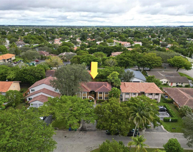 4165 Nw 114th Terrace - Photo Thumbnail 15