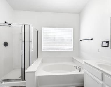 1540 E San Remo Avenue - Photo Thumbnail 21