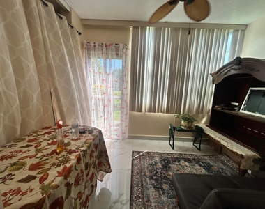 300 Ne 26th Avenue - Photo Thumbnail 17