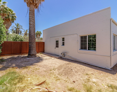 1649 E Oak Street - Photo Thumbnail 12