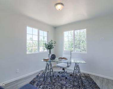 1649 E Oak Street - Photo Thumbnail 9