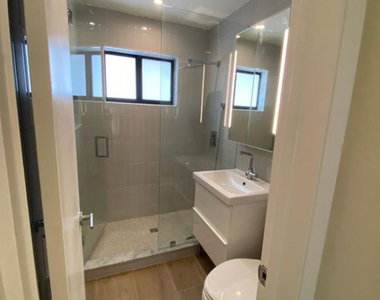 616 Ne 16th Avenue - Photo Thumbnail 9