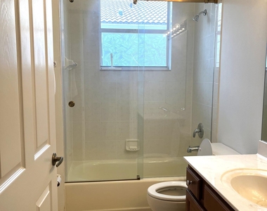 7015 Willow Pine Way - Photo Thumbnail 17